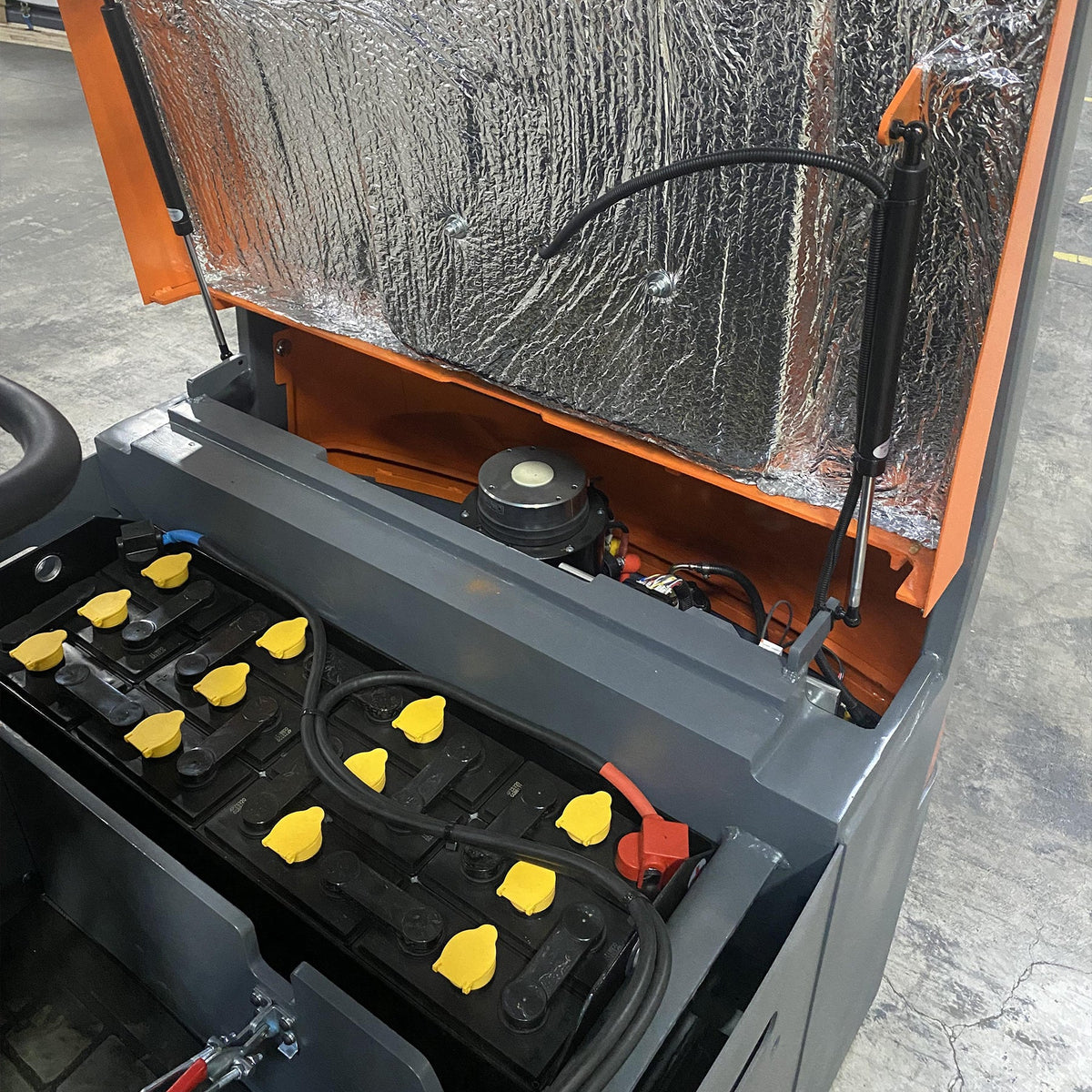 Apollolift A-3041 3-Wheel Electric 24V Lead-Acid Forklift | 3300lb Capacity | 197"Lift Height