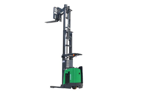 EKKO Stand-Up NA Reach Truck 4000 lb Cap | 196"Lift Ht | EK18RR-196Li