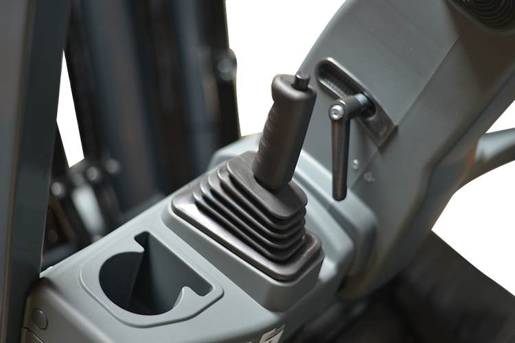 EKKO EK25G-LI Lithium Electric Forklift - Warehouse Gear Hub 