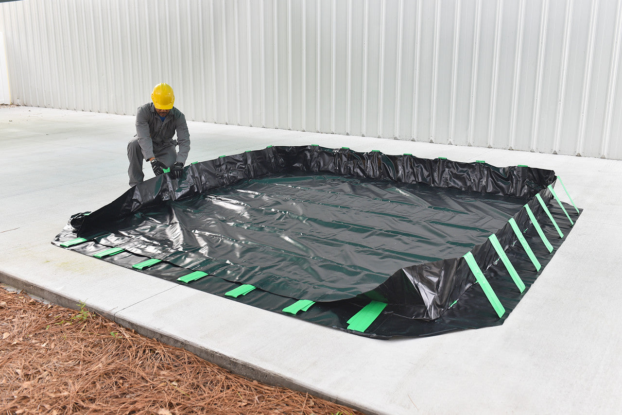 UltraTech 8692 Containment Berm, Compact Model, 15' x 40' x 1', Copolymer 2000, 28 oz.