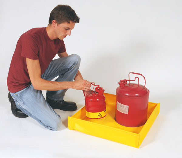 UltraTech 1330 Flexible Utility Tray, 18" x 18"