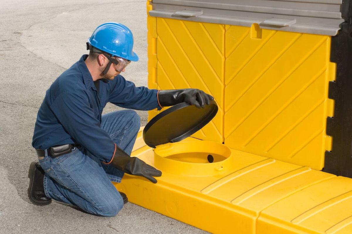 UltraTech 1165 Modular IBC Spill Pallet, 2-Tank, Outdoor Model